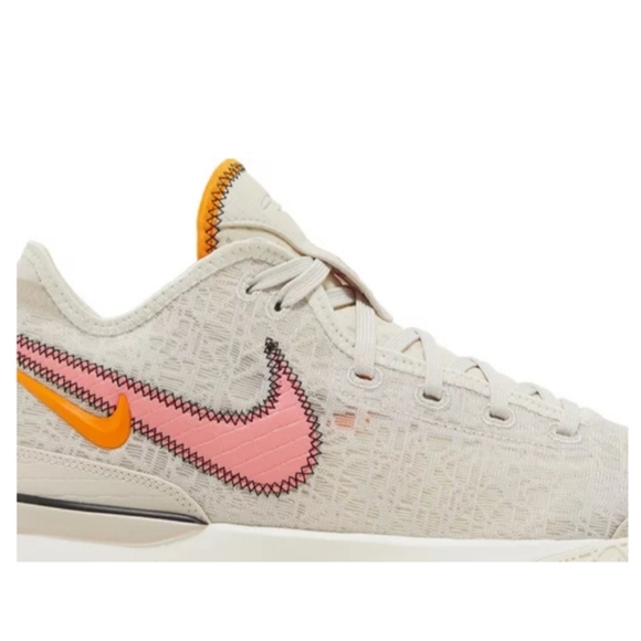 Nike Zoom LeBron NXXT Gen 'Light Orewood Brown - Picture 2 of 7